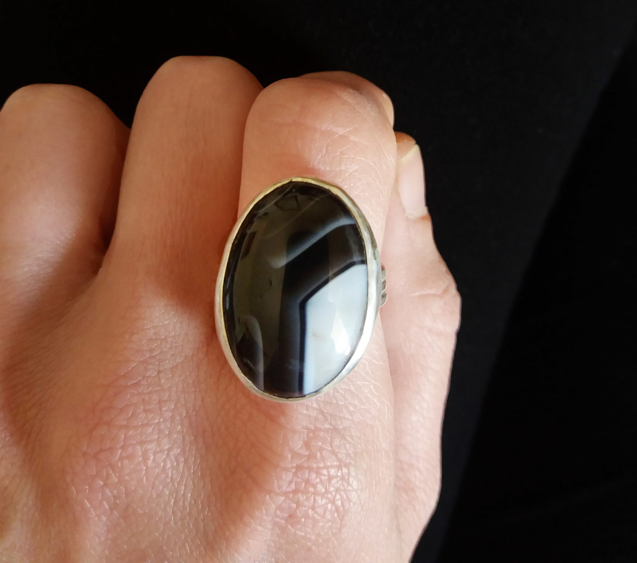 Black agate ring - Eni Jewellery - handmade from sterling silver