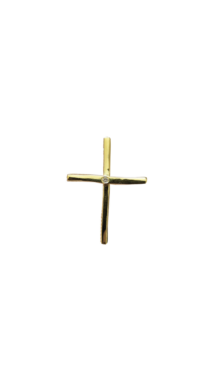 Minimal Cross with Diamond